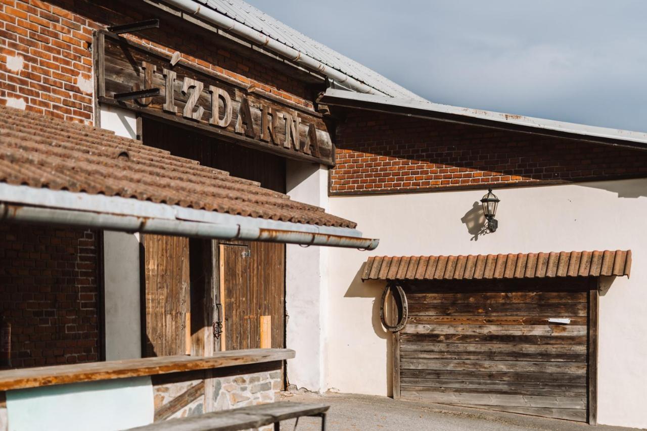 Farma Klokocov Villa Vitkov Exterior foto